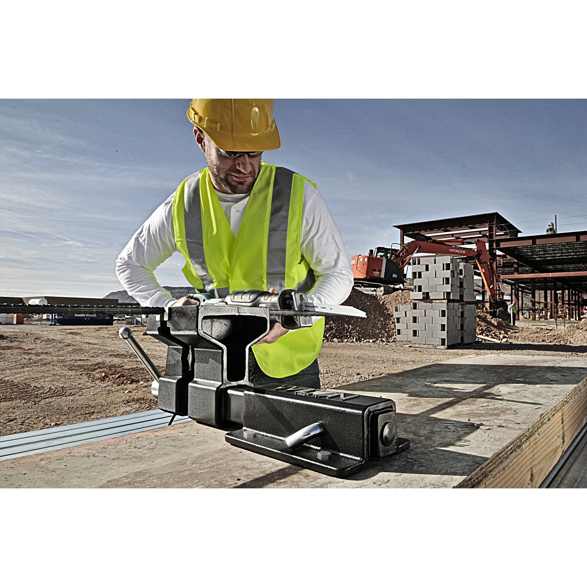 Wilton Tool 10010 Truck Vise Hitch2Bench